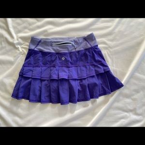 Lululemon like new tennis skirt, 2